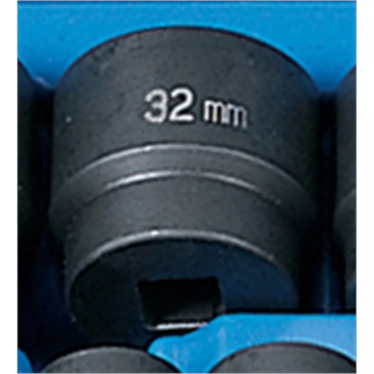 Grey Pneumatic 2032M 1/2 in. Drive x 32mm Standard