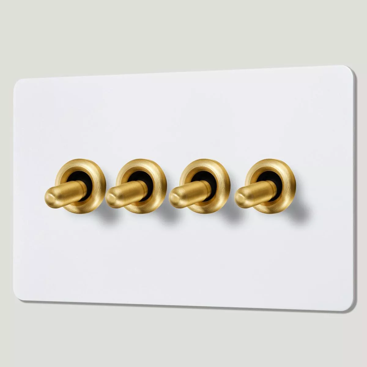 PALO 4G Paintable Toggle Switch – Brass